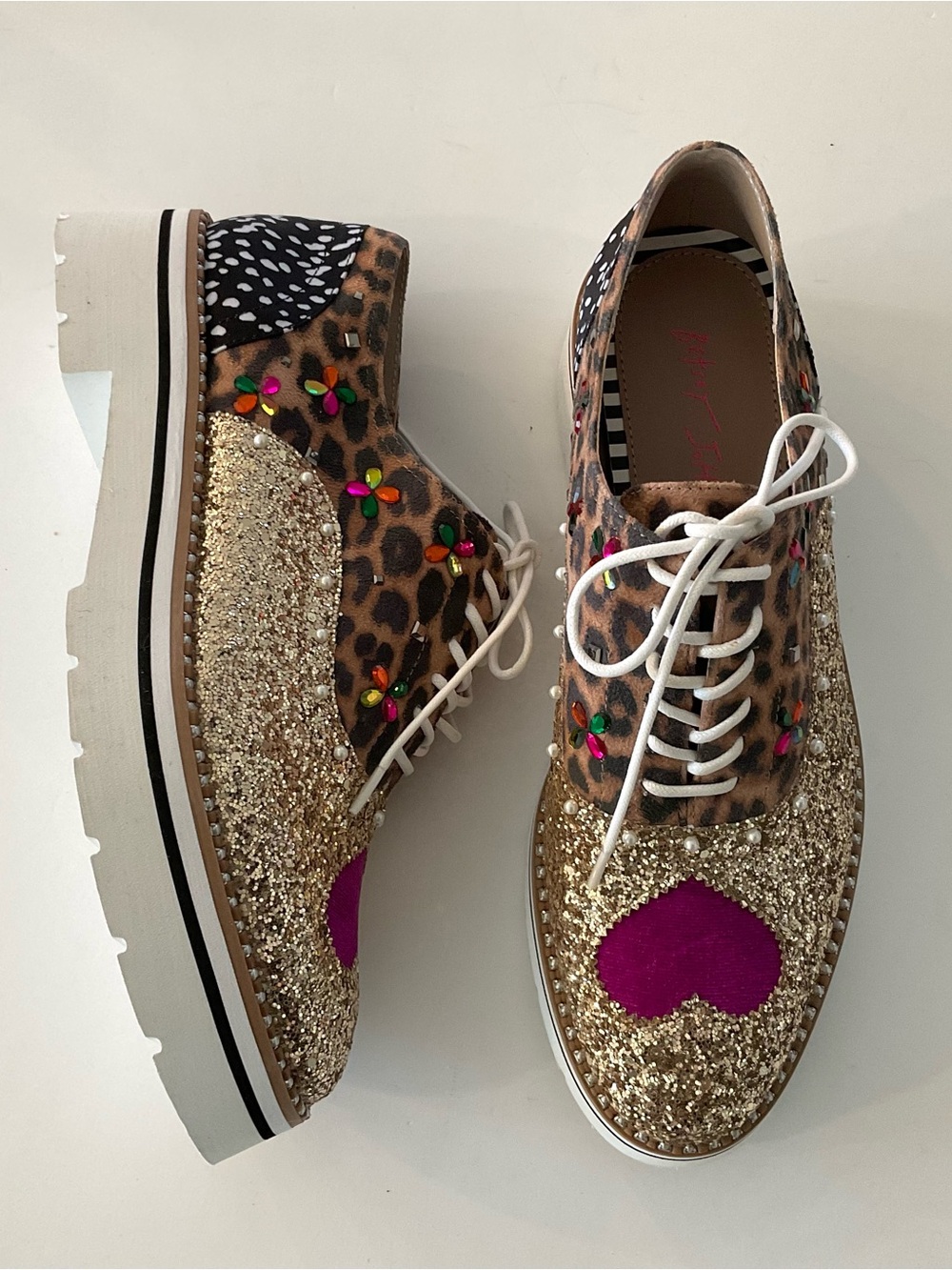 BETSEY JOHNSON Pixxy Oxford Platform in Gold Multi Sz 8.5 NEW